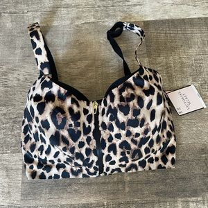 Victoria’s Secret knockout sports bra